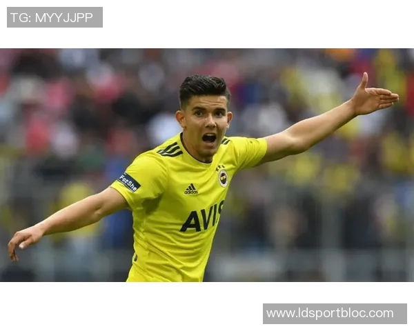 米兰冬窗前锋引援悬念取决于圣地亚哥希门尼斯未来动向